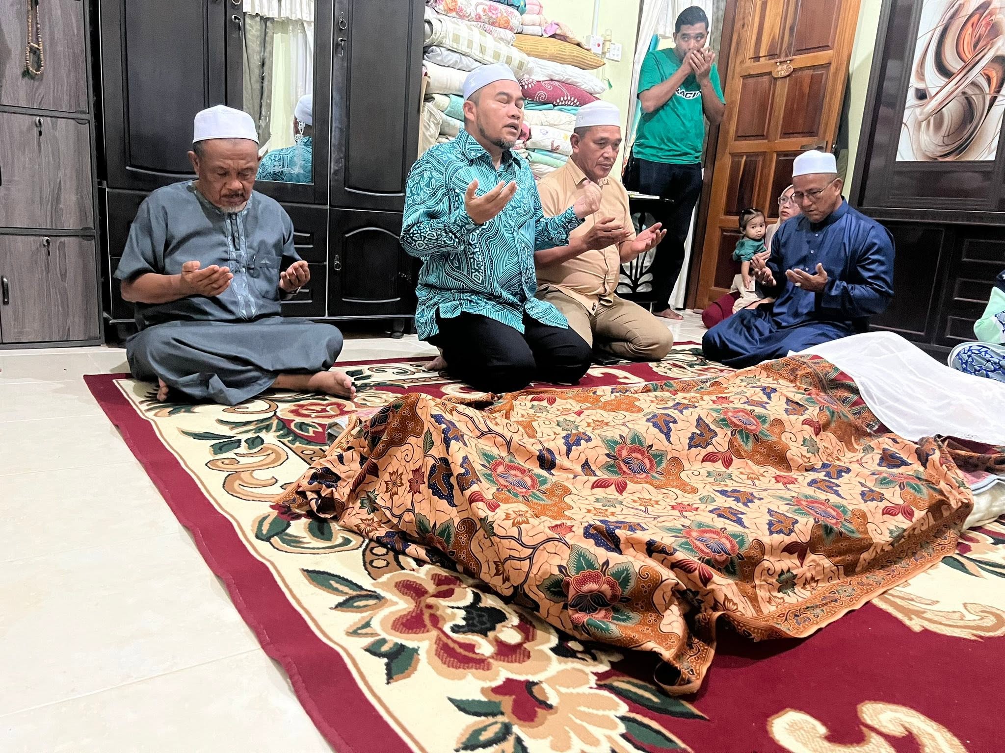 Ziarah Takziah Allahyarhamah Halimah binti Dollah